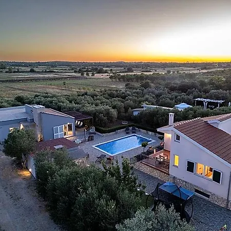 In Polaca With Pool Near National Parks 3*