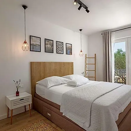 In Polaca With Pool Near National Parks 3* Vrana (Zadar)